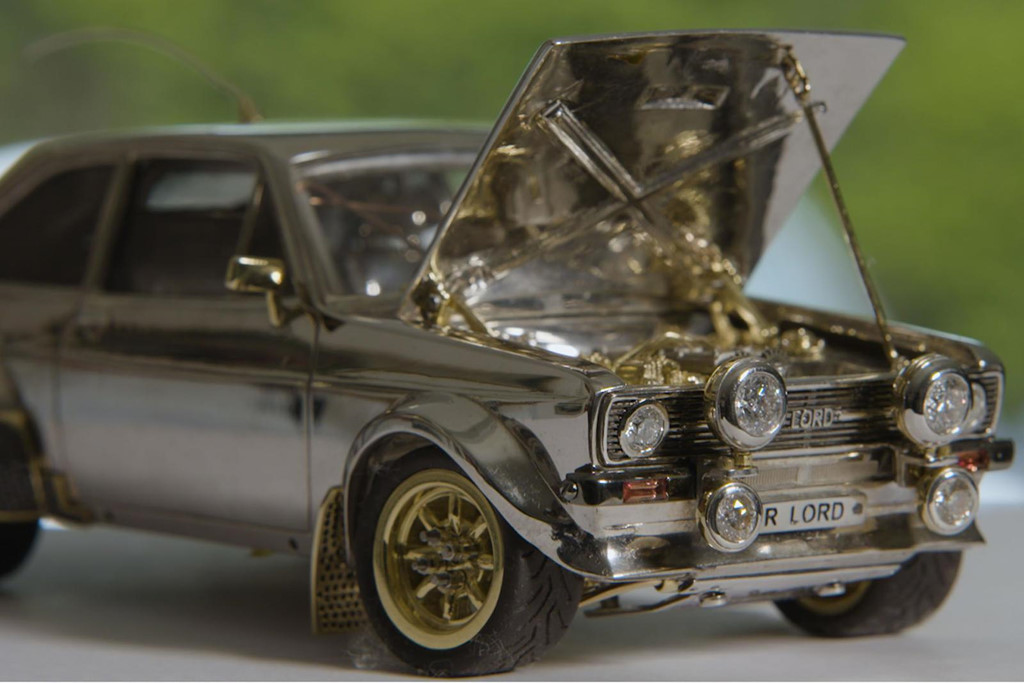 Mô hình xe hơi đặc biệt này có giá cả trăm ngàn USD