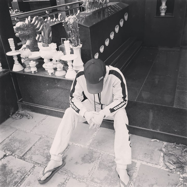 Nhật kí cho em hay chuyện tình thanh xuân nhiều đớn đau của chàng trai ở lại khiến MXH dậy sóng, bao người rơi nước mắt