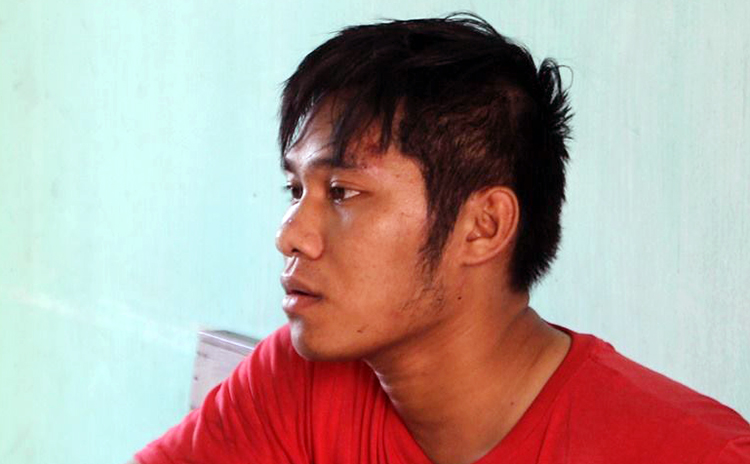 Người dân truy đuổi tên cướp tiệm vàng ở Phú Yên