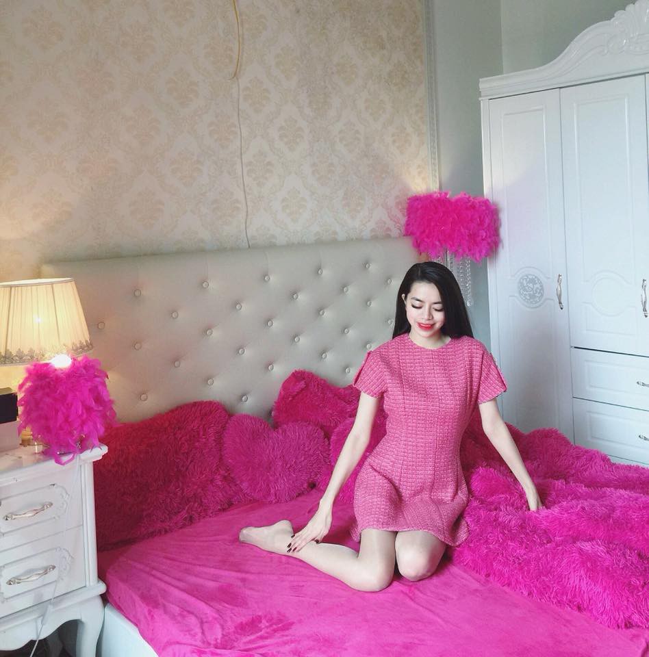 Thấy con gái ế lù lù ở nhà cả dịp lễ, bà mẹ này không chỉ đuổi khỏi nhà, mà còn chơi lớn thế này đây