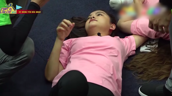 Bị chê đanh đá, quá lố trên sóng truyền hình, Phạm Quỳnh Anh lên tiếng: Cứ phán xét mãi thì cũng đành chịu!