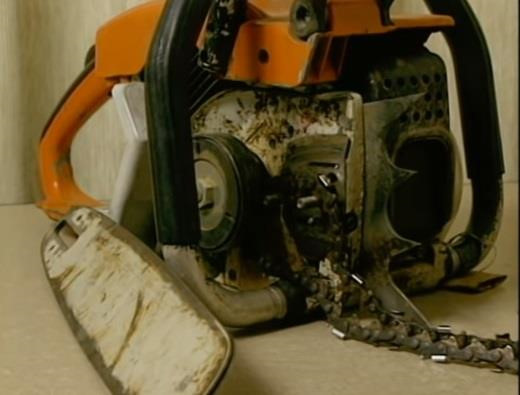 Chồng ngoại tình giết vợ rồi dùng máy nghiền gỗ phi tang xác