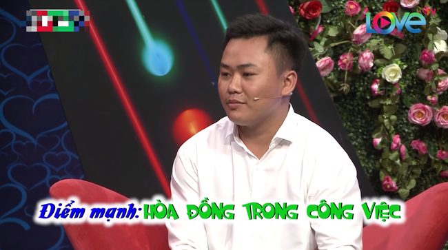 Bạn muốn hẹn hò: Cô giáo dạy Sinh gây choáng khi khoe có khả năng nhìn để kiểm tra sinh lý bạn trai