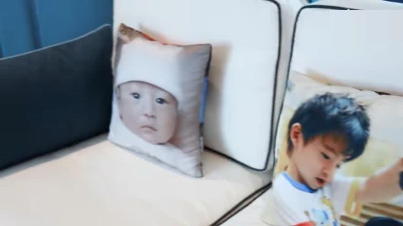 Sau nửa năm, Trương Bá Chi lần đầu tiết lộ về cậu quý tử thứ 3 sinh cho bạn trai bí mật