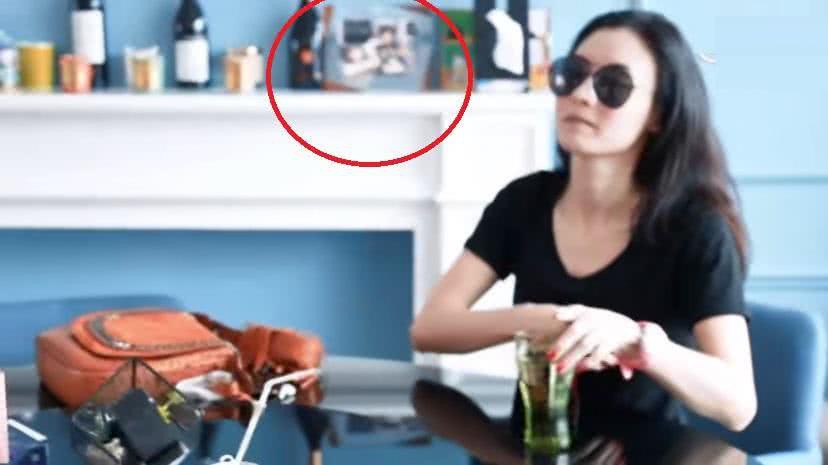 Sau nửa năm, Trương Bá Chi lần đầu tiết lộ về cậu quý tử thứ 3 sinh cho bạn trai bí mật