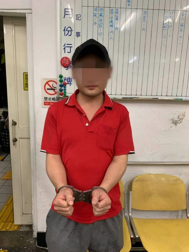 Binh đoàn ngoại tịch bán dâm tại phố đèn đỏ Đài Loan