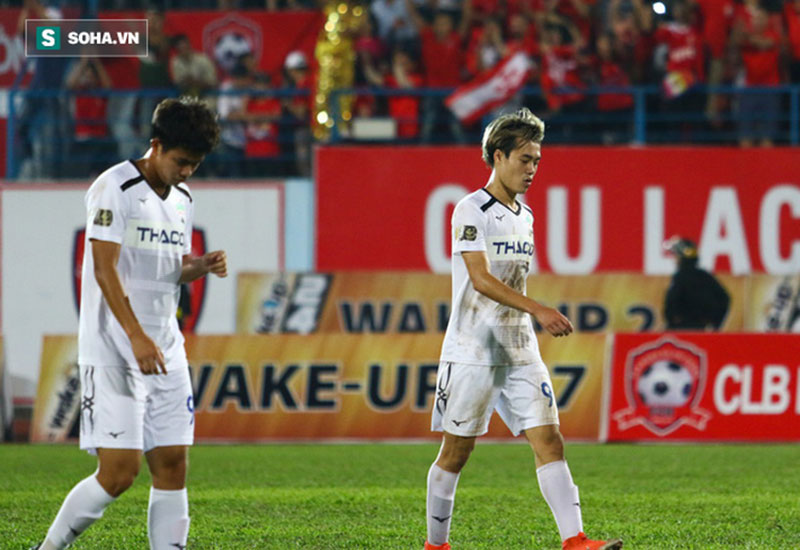 Sau cái lắc đầu của Thành Lương & lời tố bầu Đức là nỗi lo lớn của thầy Park