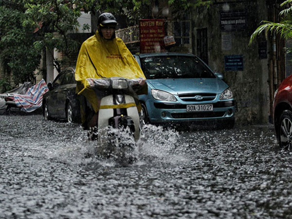 Dự báo thời tiết 1/5: Bắc Bộ mưa dông diện rộng ngày cuối nghỉ lễ