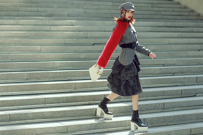 Ninh Dương Lan Ngọc 29 tuổi sở hữu 2 nhà, xe sang, nhẫn kim cương, đồ hiệu