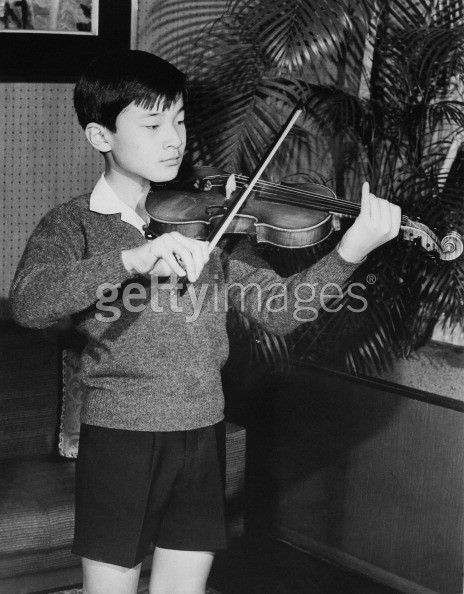 Chân dung Tân Nhật hoàng Naruhito - vị vua sẽ gắn bó với người dân Nhật Bản trong thời kỳ Reiwa đầy hứa hẹn