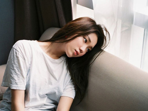 Về ngoại nghỉ lễ mà không có chồng đi cùng, tôi đã gây chuyện tày trời khi lớp cấp 3 tổ chức họp mặt