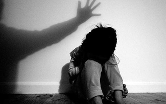 Trà Vinh: Tạm giữ nam thanh niên dụ dỗ quan hệ tình dục với bé gái 12 tuổi 3 lần