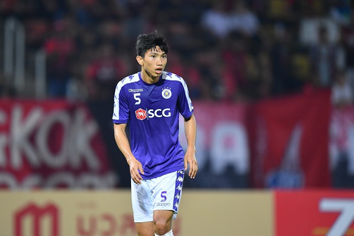 Huyền thoại Bayern Munich tin Văn Hậu đủ khả năng thi đấu tại Bundesliga