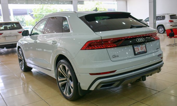 Audi Q8 - SUV phong cách coupe về Việt Nam