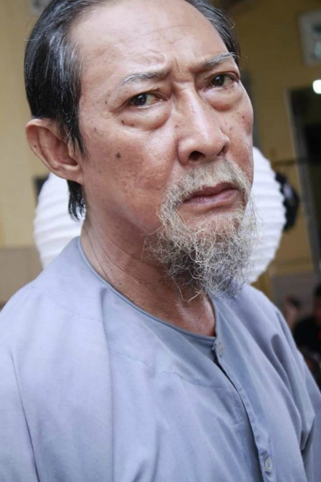 Chuyện đời cay đắng của cố nghệ sĩ Lê Bình: Con lớn tai nạn qua đời, con kế nghiện ngập, ly hôn và bệnh tật lúc về già