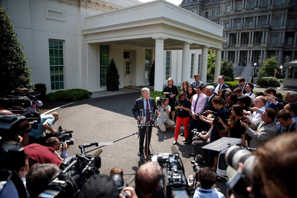 Dấu hỏi về vai trò của Mỹ sau đảo chính bất thành ở Venezuela