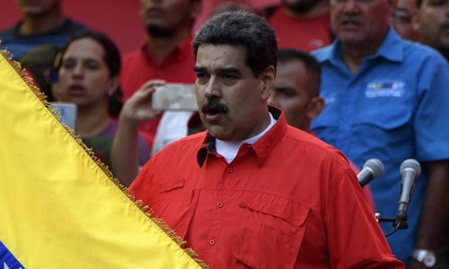 Maduro tổ chức ngày đối thoại để sửa chữa sai lầm