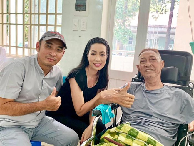 Tâm nguyện xúc động của Anh Vũ với nghệ sĩ Lê Bình trước khi qua đời