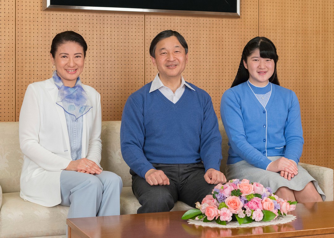 Từ nhan sắc cho đến phong cách thời trang, Hoàng Hậu Masako Owada đều toát lên khí chất củamẫu nghi thiên hạ Từ nhan sắc cho đến phong cách thời trang, Hoàng Hậu Masako Owada đều toát lên khí chất củamẫu nghi thiên hạ