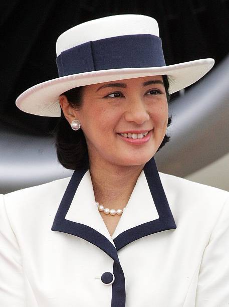 Từ nhan sắc cho đến phong cách thời trang, Hoàng Hậu Masako Owada đều toát lên khí chất củamẫu nghi thiên hạ Từ nhan sắc cho đến phong cách thời trang, Hoàng Hậu Masako Owada đều toát lên khí chất củamẫu nghi thiên hạ