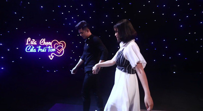 Bị từ chối vì đi hẹn hò mà vẫn liên lạc chồng cũ, cô giáo đơn thân mắng trai trẻ: Anh không đủ bao dung để yêu tôi