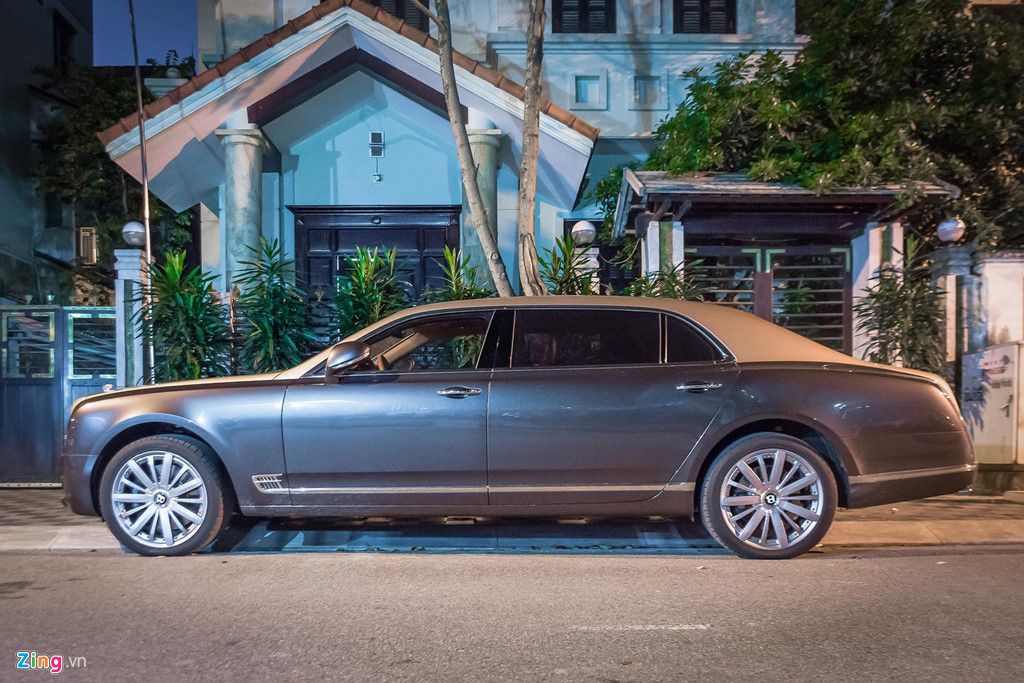 Những siêu xe có giá tính phí trước bạ cao nhất VN, cao nhất 66 tỷ