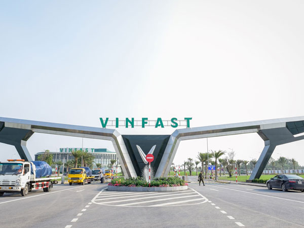 Vingroup rót 1.000 tỷ đồng thành lập công ty VinBus, vận tải hành khách bằng xe buýt điện từ tháng 3/2020