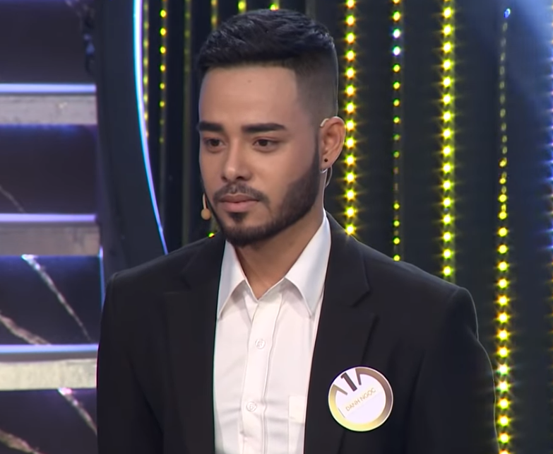 Mẫu nam diễn cảnh tình tứ với Trâm Anh nói gì về việc bị cắt khỏi sóng VTV3? Mẫu nam diễn cảnh tình tứ với Trâm Anh nói gì về việc bị cắt khỏi sóng VTV3?