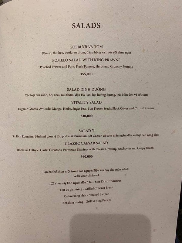 Phở chọc trời tại khách sạn hạng sang ở Sài Gòn với giá 920.000 đồng/bát khiến nhiều người hết hồn