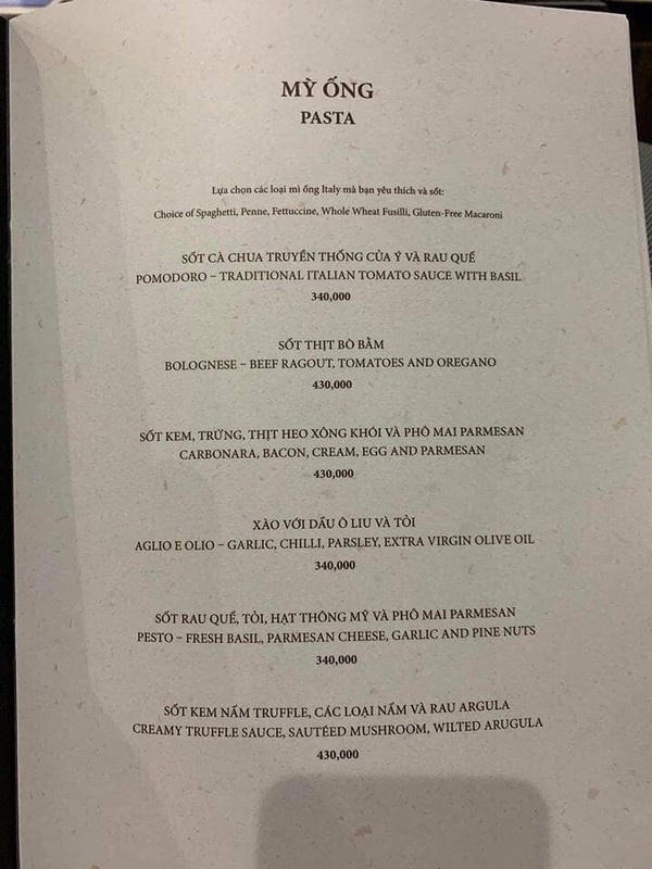 Phở chọc trời tại khách sạn hạng sang ở Sài Gòn với giá 920.000 đồng/bát khiến nhiều người hết hồn
