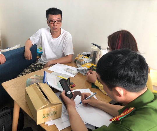 Thuê công nhân, xe ôm mở tài khoản trong đường dây cờ bạc hơn 30.000 tỷ đồng