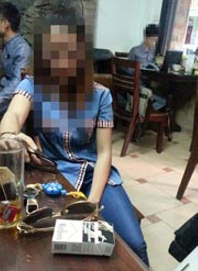 10x lạc lối: Lạc nhà ra… động quỷ