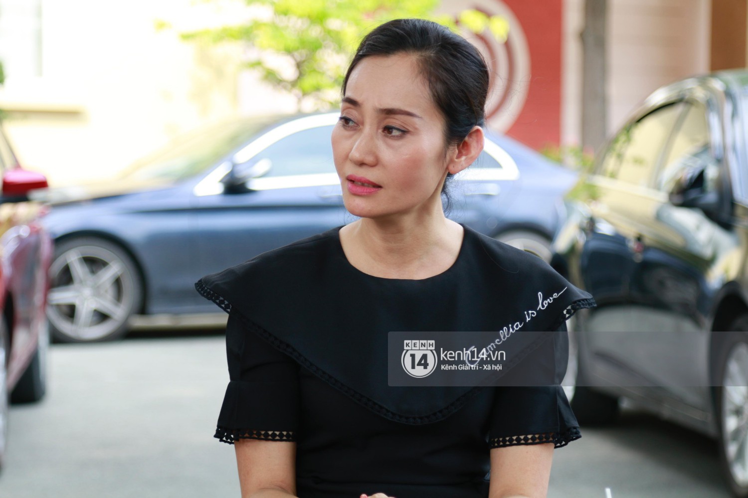 NSƯT Thành Lộc, Minh Hằng cùng dàn nghệ sĩ không giấu nổi đau buồn, nghẹn ngào trong tang lễ nghệ sĩ Lê Bình