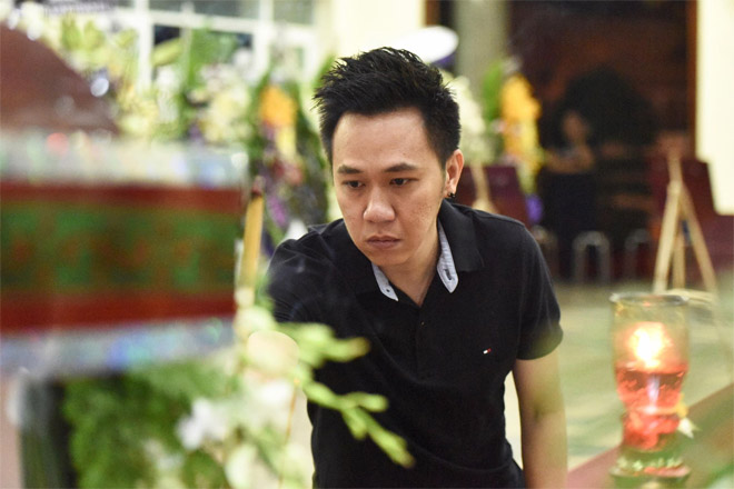 Lý do Trấn Thành đến viếng nhưng không vào thăm cố NS Lê Bình lúc nằm bệnh Lý do Trấn Thành đến viếng nhưng không vào thăm cố NS Lê Bình lúc nằm bệnh