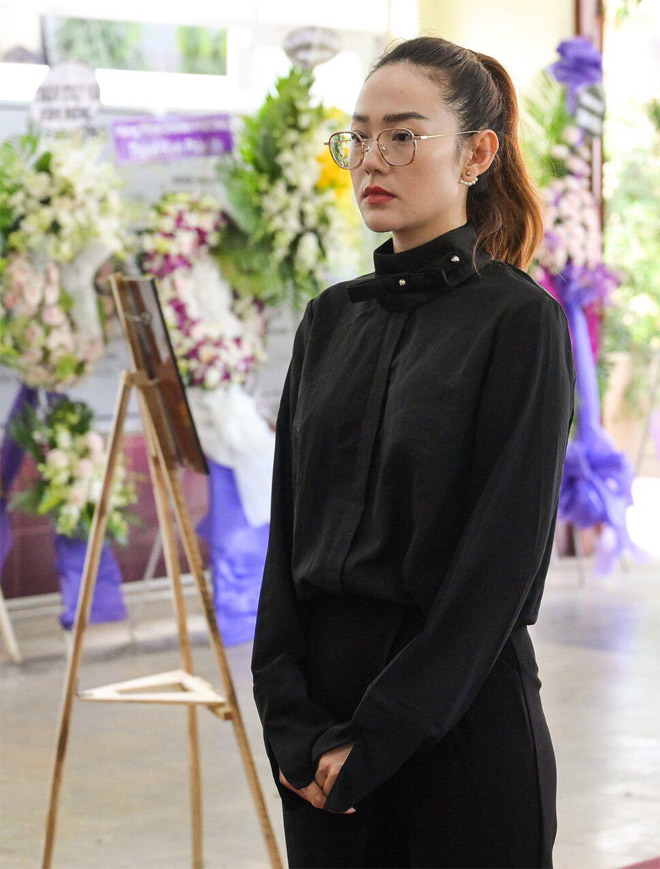 Lý do Trấn Thành đến viếng nhưng không vào thăm cố NS Lê Bình lúc nằm bệnh Lý do Trấn Thành đến viếng nhưng không vào thăm cố NS Lê Bình lúc nằm bệnh