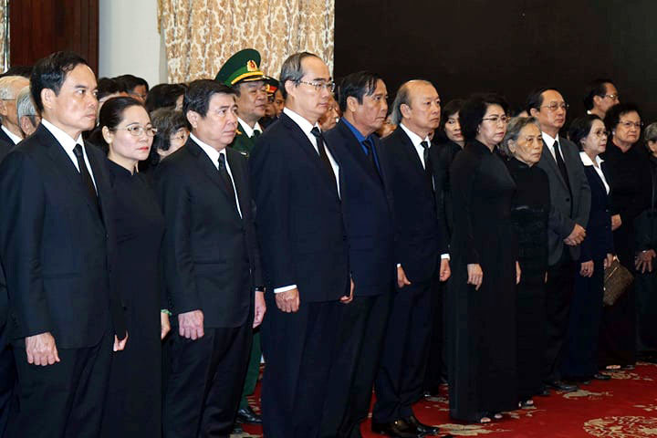 Đưa linh cữu nguyên Chủ tịch nước Lê Đức Anh vào TP.HCM