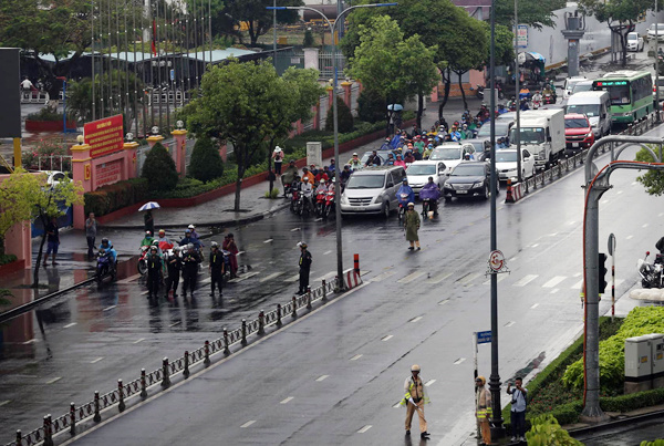 Đại tướng Lê Đức Anh đã vào lòng đất mẹ