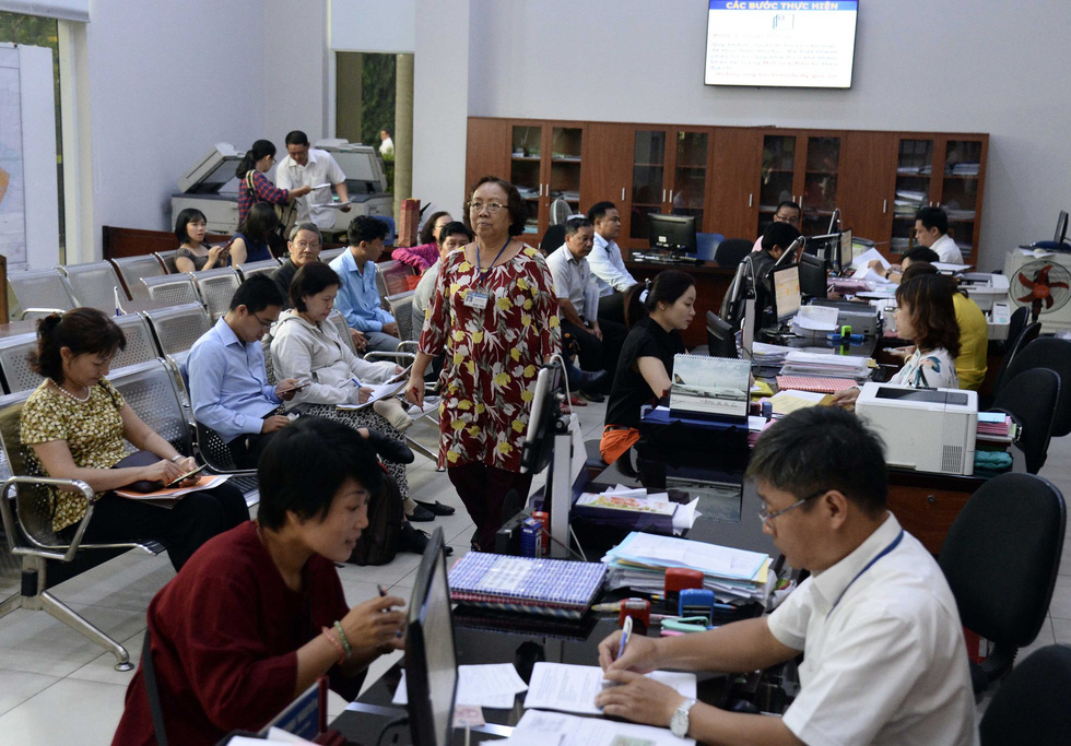 Bắt đầu làm việc từ 7h30, 8h, hay 8h30?