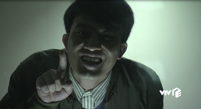 Ghê rợn những biểu cảm quái đản của Doãn Quốc Đam trong phim Mê cung