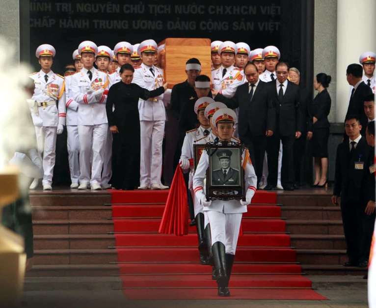 Đưa linh cữu nguyên Chủ tịch nước Lê Đức Anh vào TP.HCM