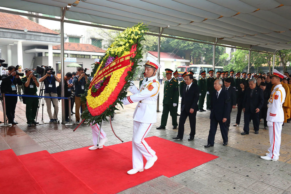 Đưa linh cữu nguyên Chủ tịch nước Lê Đức Anh vào TP.HCM