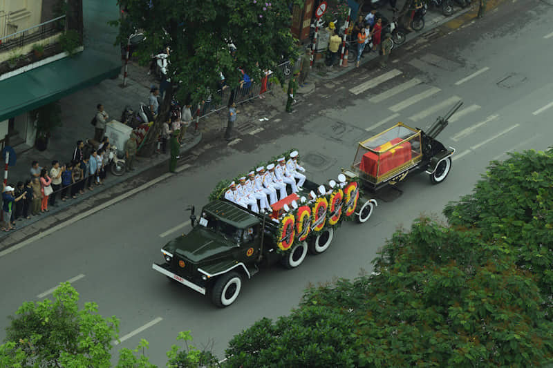 Đưa linh cữu nguyên Chủ tịch nước Lê Đức Anh vào TP.HCM