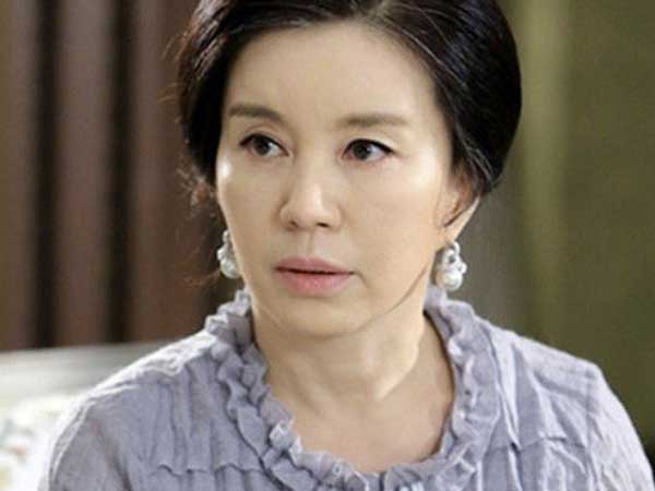 Ngủ lại nhà người yêu một đêm, đúng 6 giờ sáng hôm sau mẹ anh hét lên náo loạn cả nhà và nguyên nhân làm tôi chết đứng