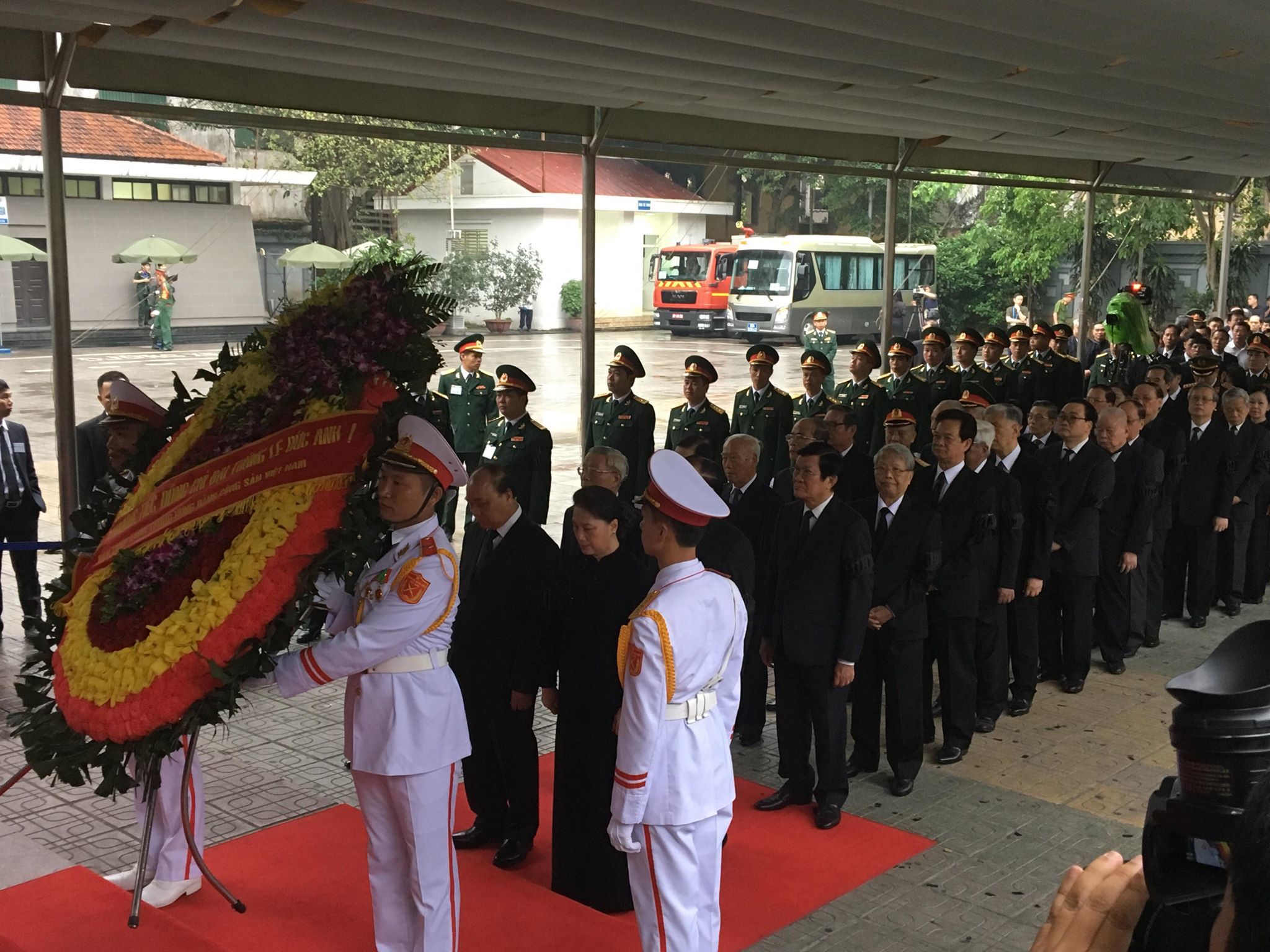 Đưa linh cữu nguyên Chủ tịch nước Lê Đức Anh vào TP.HCM