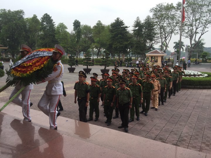 Đưa linh cữu nguyên Chủ tịch nước Lê Đức Anh vào TP.HCM