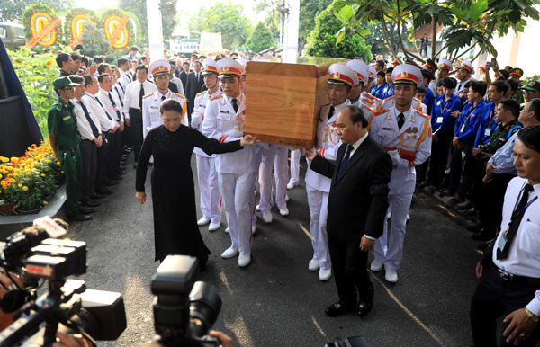 Đại tướng Lê Đức Anh đã vào lòng đất mẹ