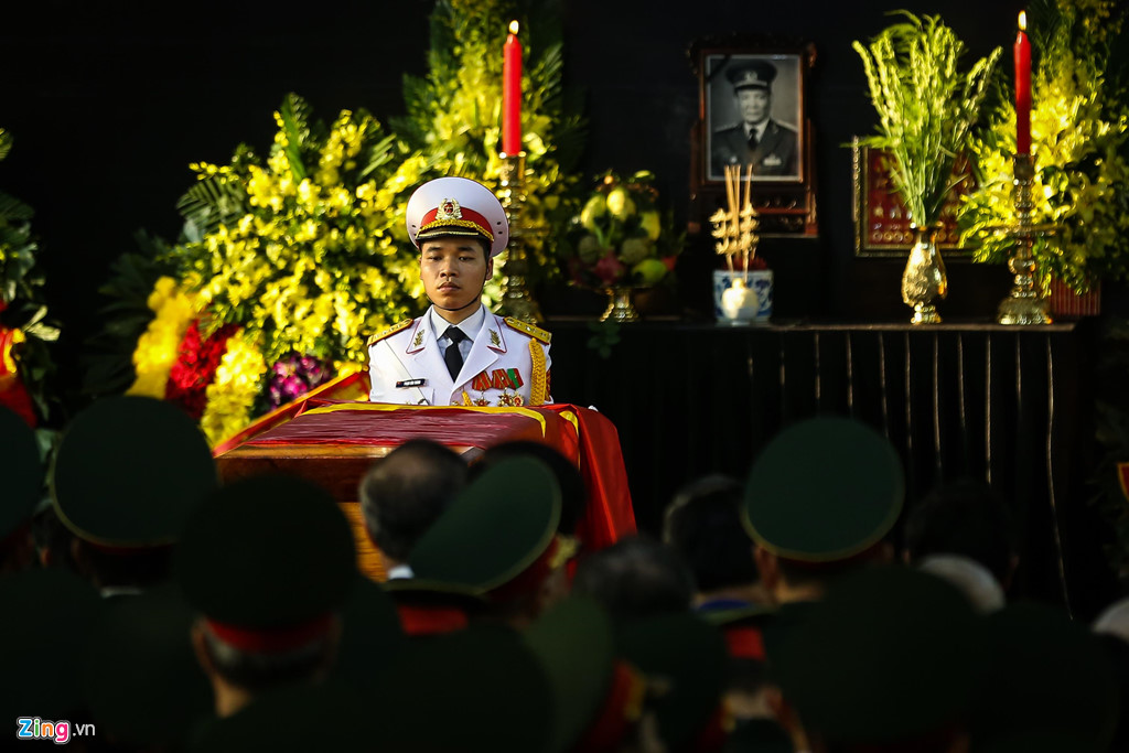 Phút xúc động khi tiễn đại tướng Lê Đức Anh về nơi an nghỉ cuối cùng