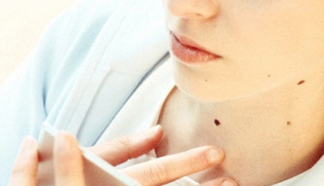 Phụ nữ chỉ cần có 1 trong 5 nốt ruồi cực phẩm này, đời cứ thế thăng hoa rực rỡ, hạnh phúc ngập tràn