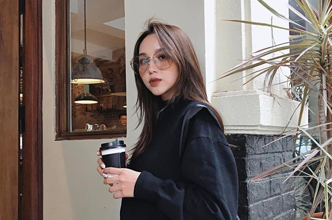 2 hot girl Hà Thành giống nhau khiến ai cũng tưởng là chị em một nhà