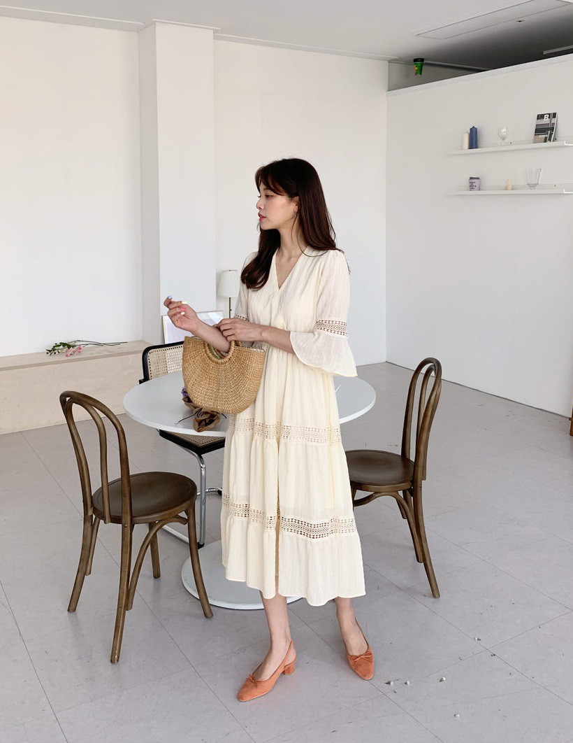 Mùa hè, các nàng nhất định phải điệu đà hết cỡ với 5 mẫu váy tuyệt xinh dưới đây